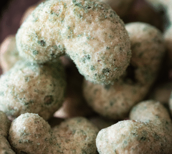 CASHEW CRACKER ZAATAR