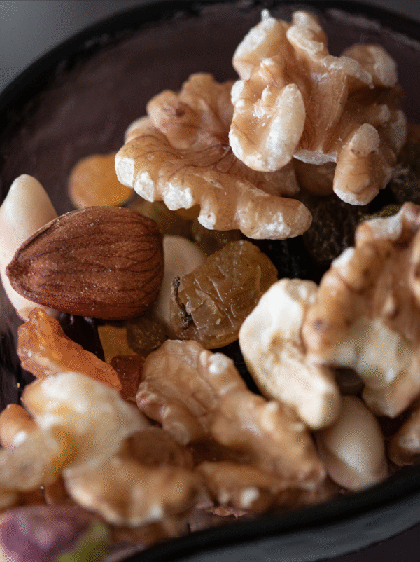 MIXED NUTS